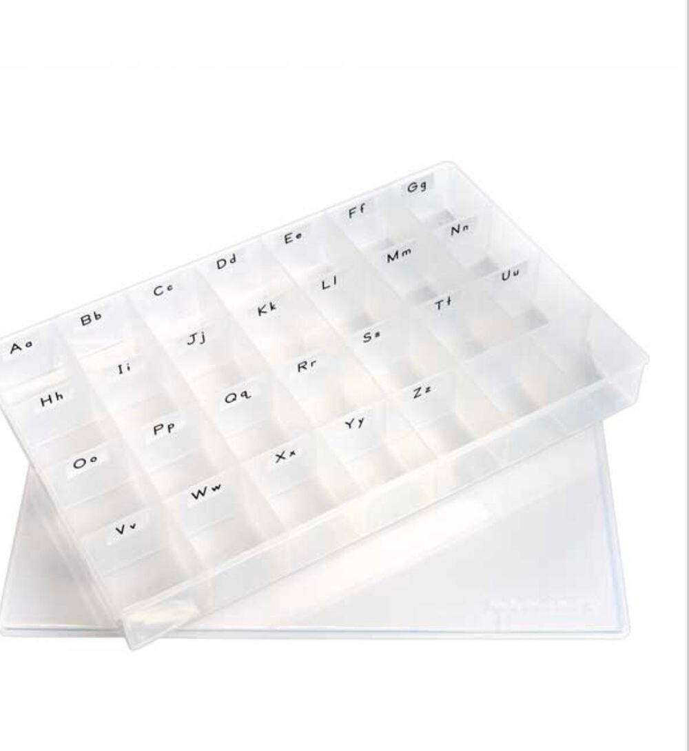 Really Good Stuff 28 Compartment Plastic Storage Case NEW Teacher Organizer